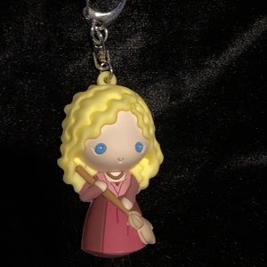 Hocus Pocus Sarah Sanderson Blind Bag Keychain